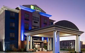 Holiday Inn Express & Suites Midwest City By Ihg